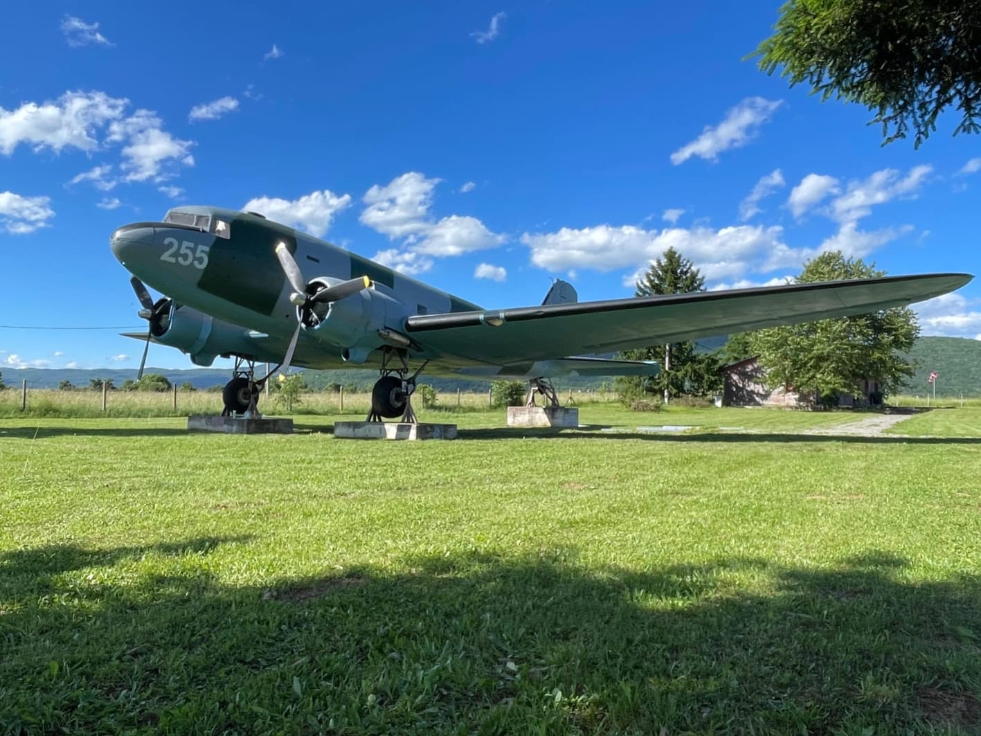DC3 Dakota Skydiving Otocac ADV