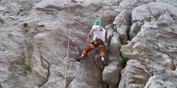 Climbing top rope